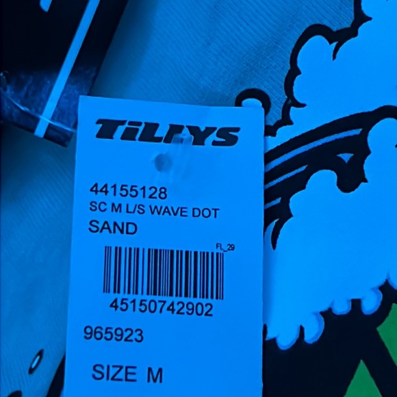 Santa Cruz Exclusive Sand Colored Long Sleeve Shirt - Picture 10 of 11